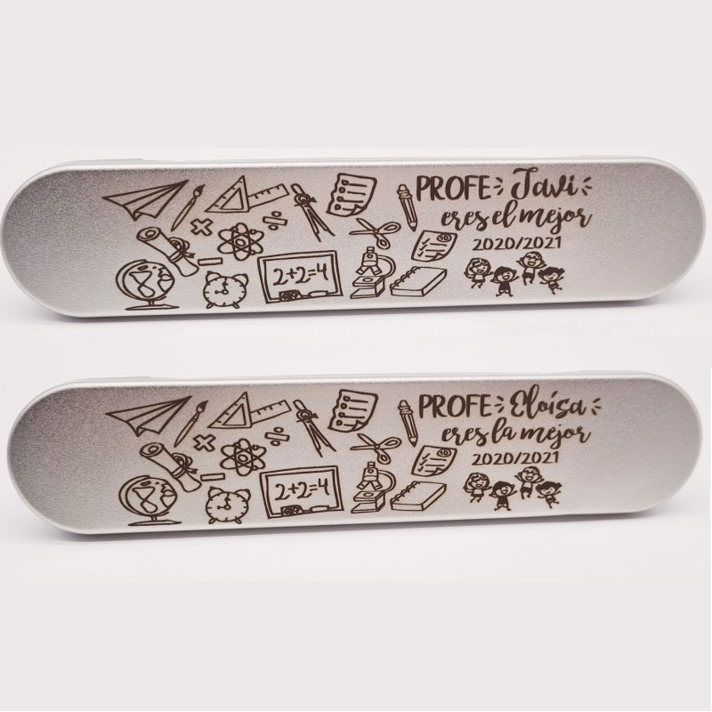 KIT Regalo PROFES con bolígrafo, medalla, diploma y pin  | Dcorazon