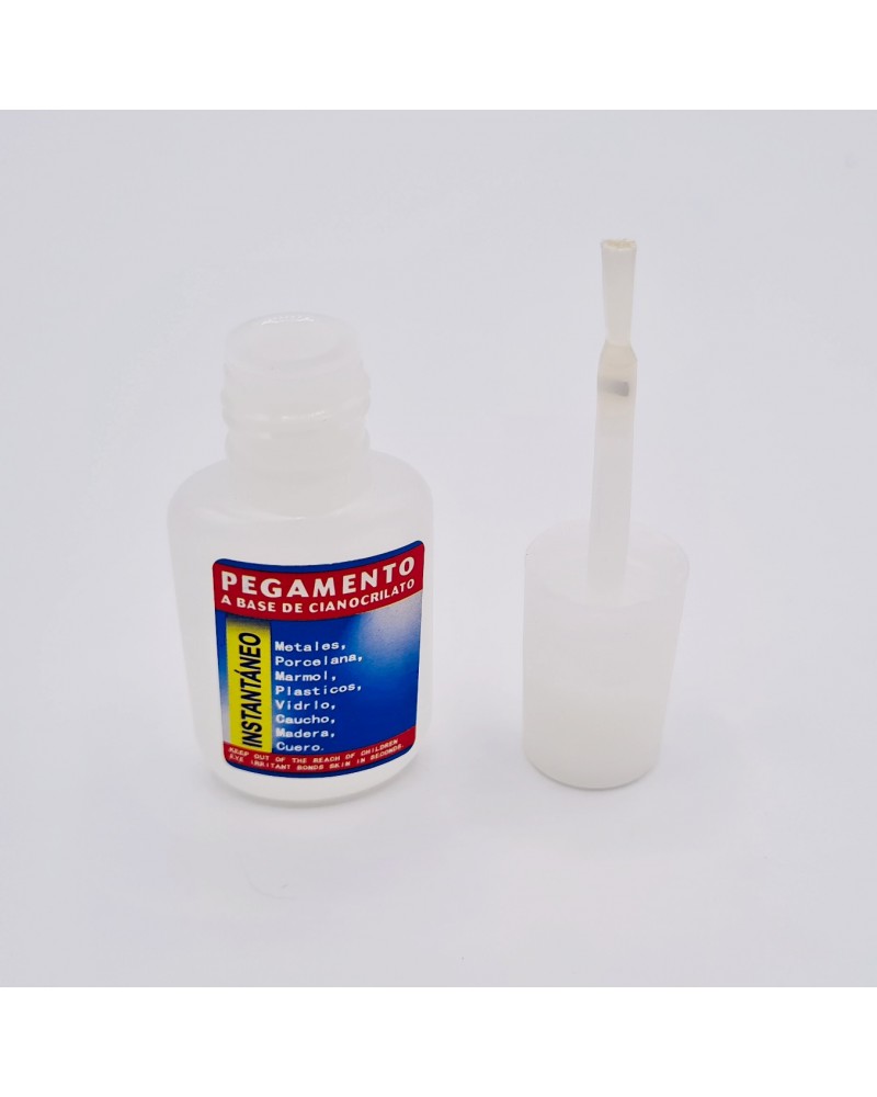 Pegamento a base de zianocrilato, con pincel para aplicar (1pc).