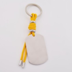 Llavero VENTURA, con toque de color, cuero y cordón, con un vidrio de color, acero inoxidable.