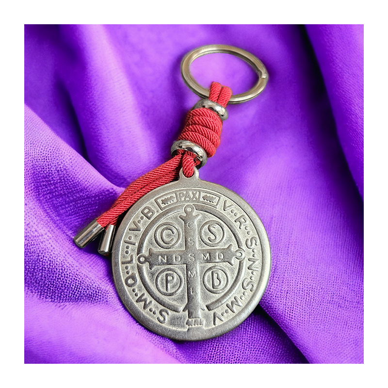 Llavero SANTO BENITO protección contra el mal de ojo, montada en acero inoxidable | Dcorazón