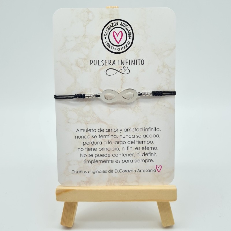 Pulsera modelo INFINITO, con finales de acero, cordón de nylon.