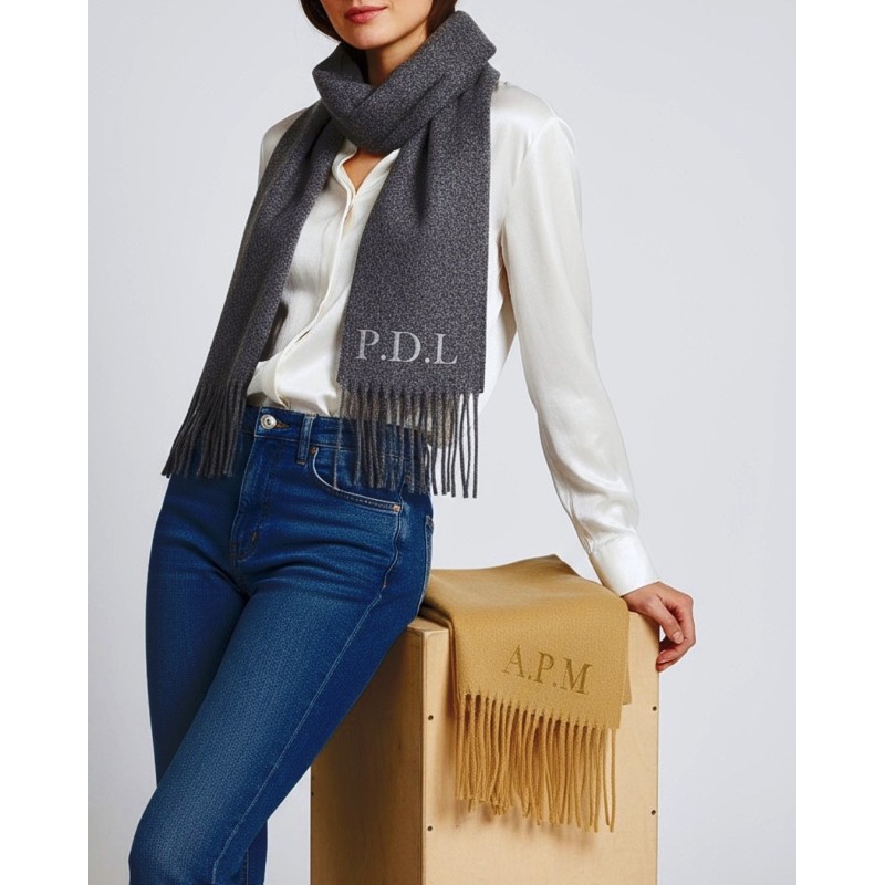 Bufanda personalizada con nombre o iniciales | Dcorazón