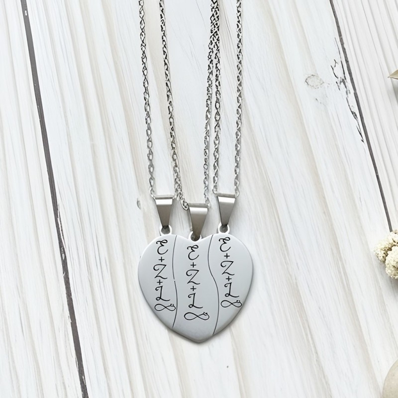 Collar corazón triple, para San Valentín, de acero inoxidable, modelo AMIGAS, elegante con una cadena fina.